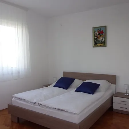 Belafuza * Zára
